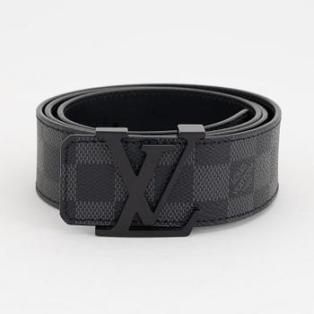 Louis Vuitton, a Damier Graphite 'LV Initiales' belt, size 95, 2009.
