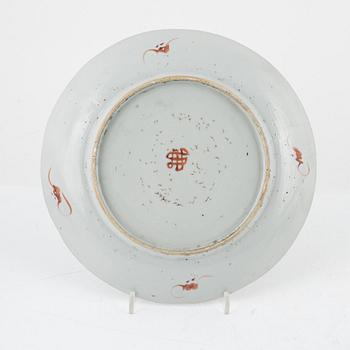 Fat, 2 st och koppar, 4 st, porslin, Kina, sent 1800-tal.