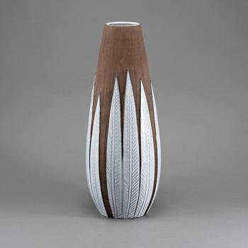 GOLVVAS, stengods, "Paprika", Anna-Lisa Thomson, Upsala Ekeby, i produktion 1951-1969.