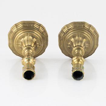 Candlesticks, a pair bronze candlesticks, late Baroque, 18th Century.