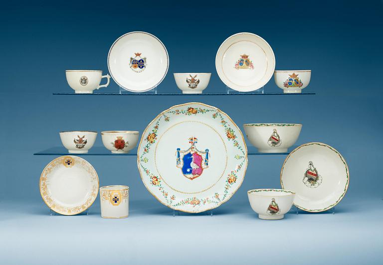 A set of 10 odd pieces of Swedish Armorial porcelain, Qing dynasty, Qianlong (1736-95).