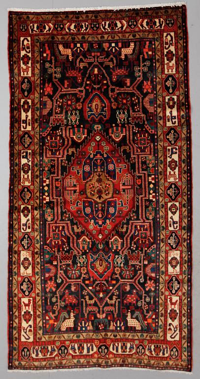 MATTA, Nahavand, ca 305 x 158 cm.