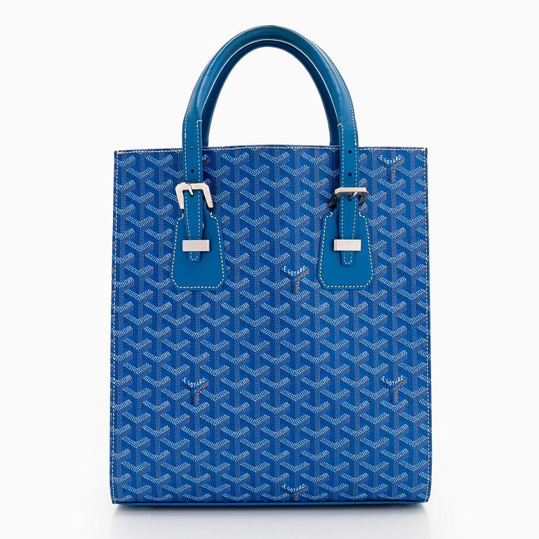 Goyard, a "Comores GM" bag.