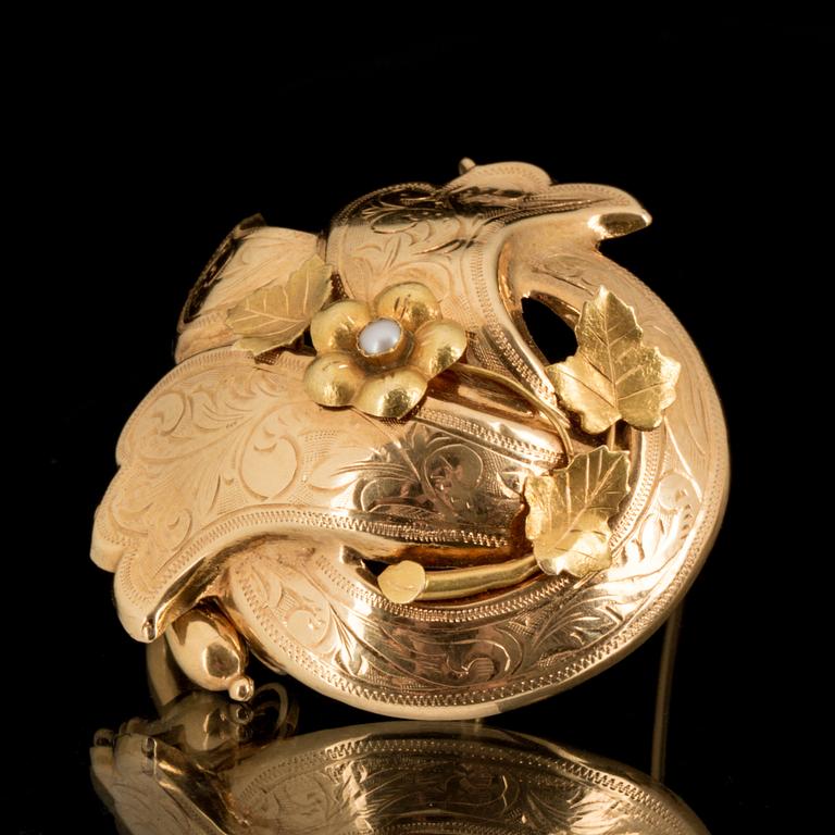 BROSCH, 18 k guld. Stockholm 1944. Vikt ca 3 gram.
