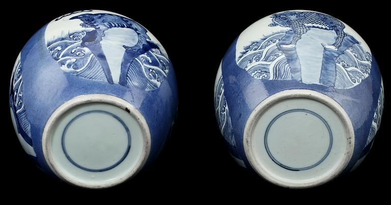 BOJANER, ett par, porslin, Kina, 1900-tal.