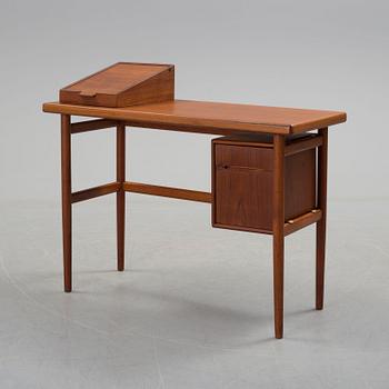 A 1950/60's dressing table, probably by Kurt Ostervig, Denmark.