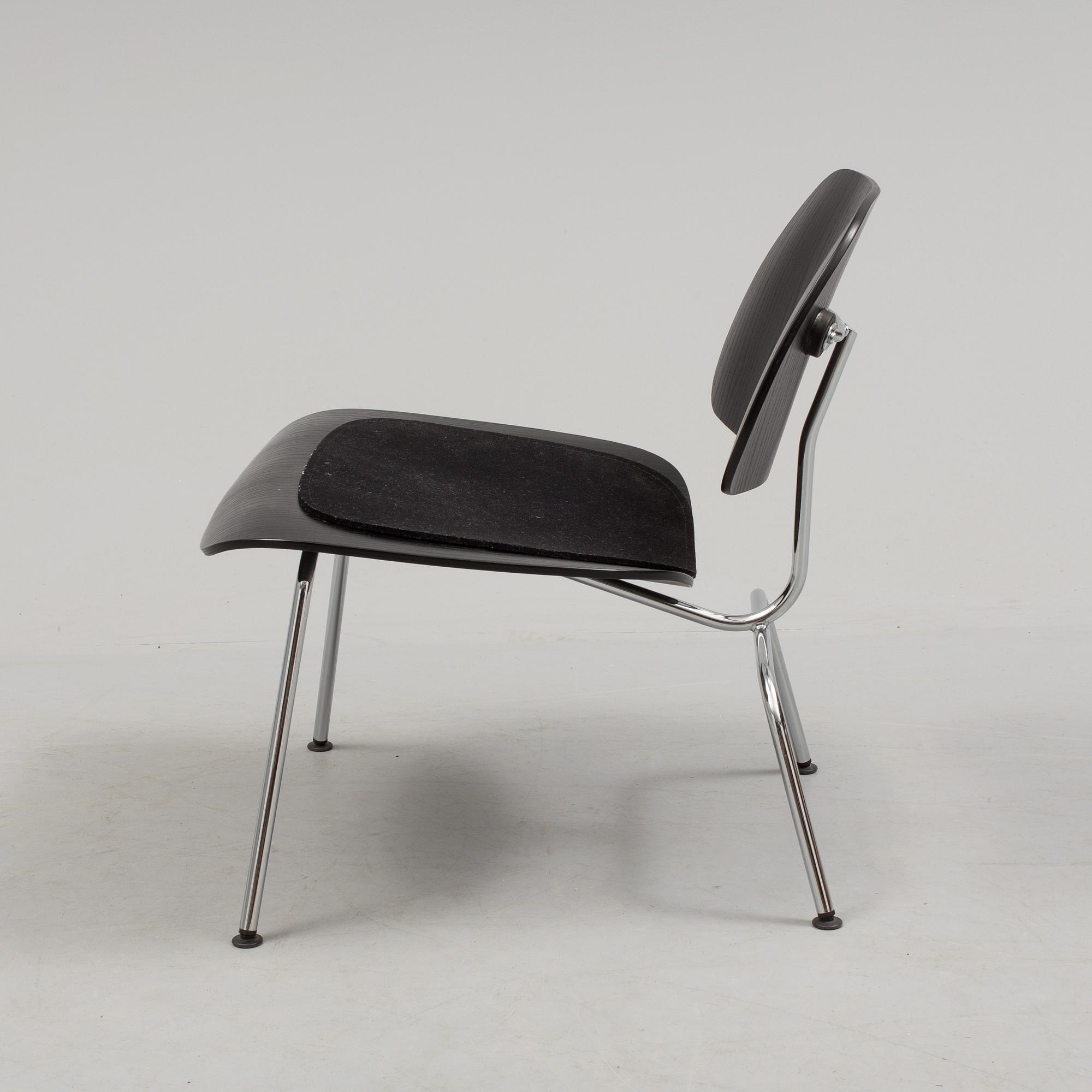 CHARLES & RAY EAMES, a 'LCM' chair from the Plywood Group, Vitra, 2006.