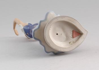 FIGUR, porslin, Royal Dux, 1900-talets mitt.