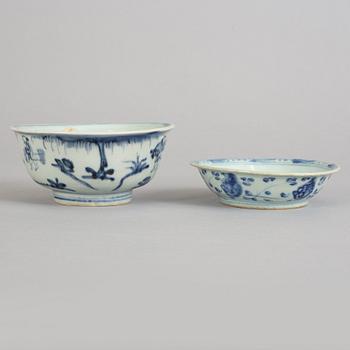 A blue and white bowl and a dish, Ming dynasty (1368-1644).