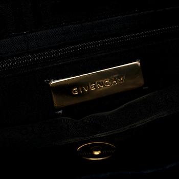 VÄSKA, Givenchy.