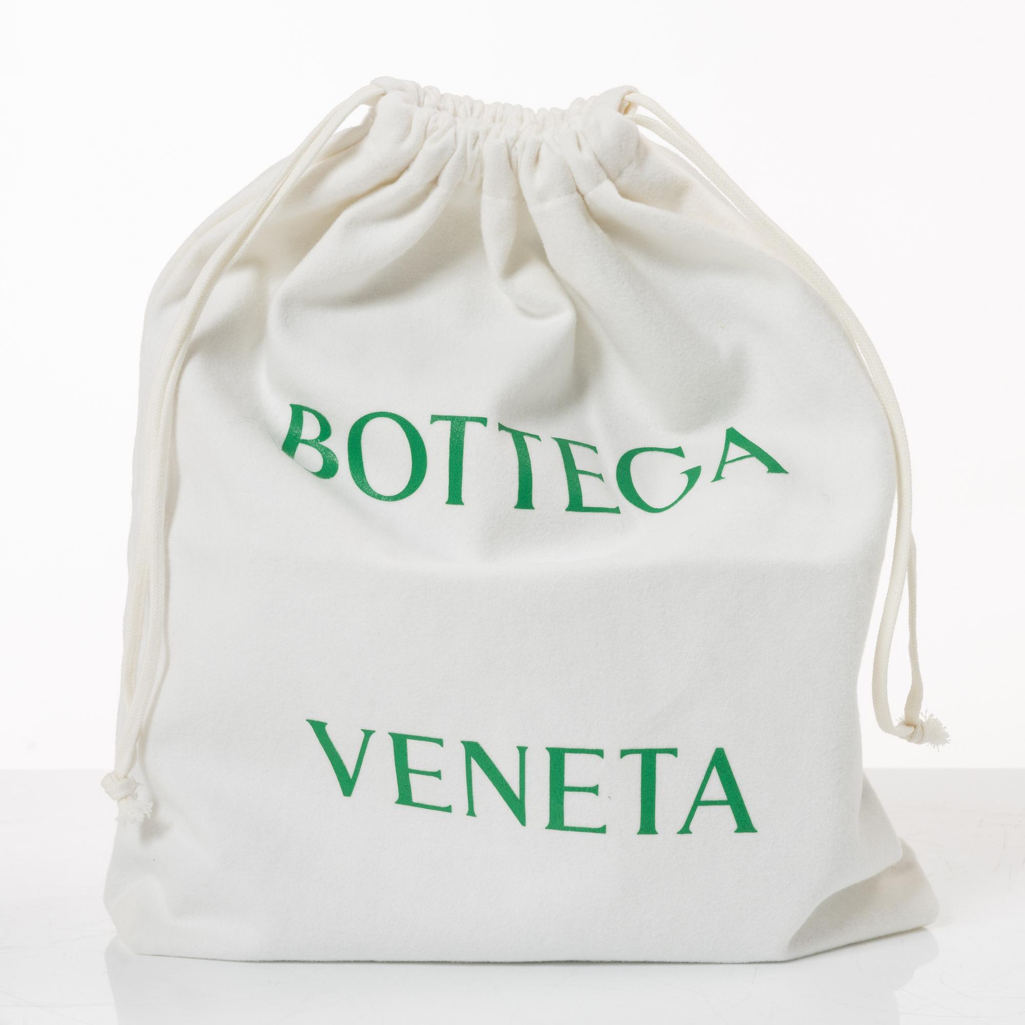 Bottega Veneta, bag, "Cassette".