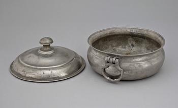 GRÖTSKÅL, tenn, 1800-tal.