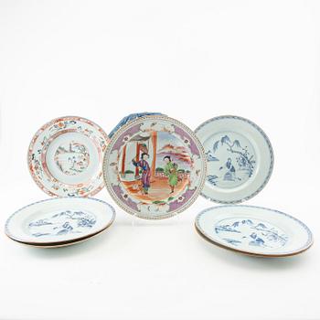 Plates 8 pcs China 17th-18th century porcelain (flat and deep).