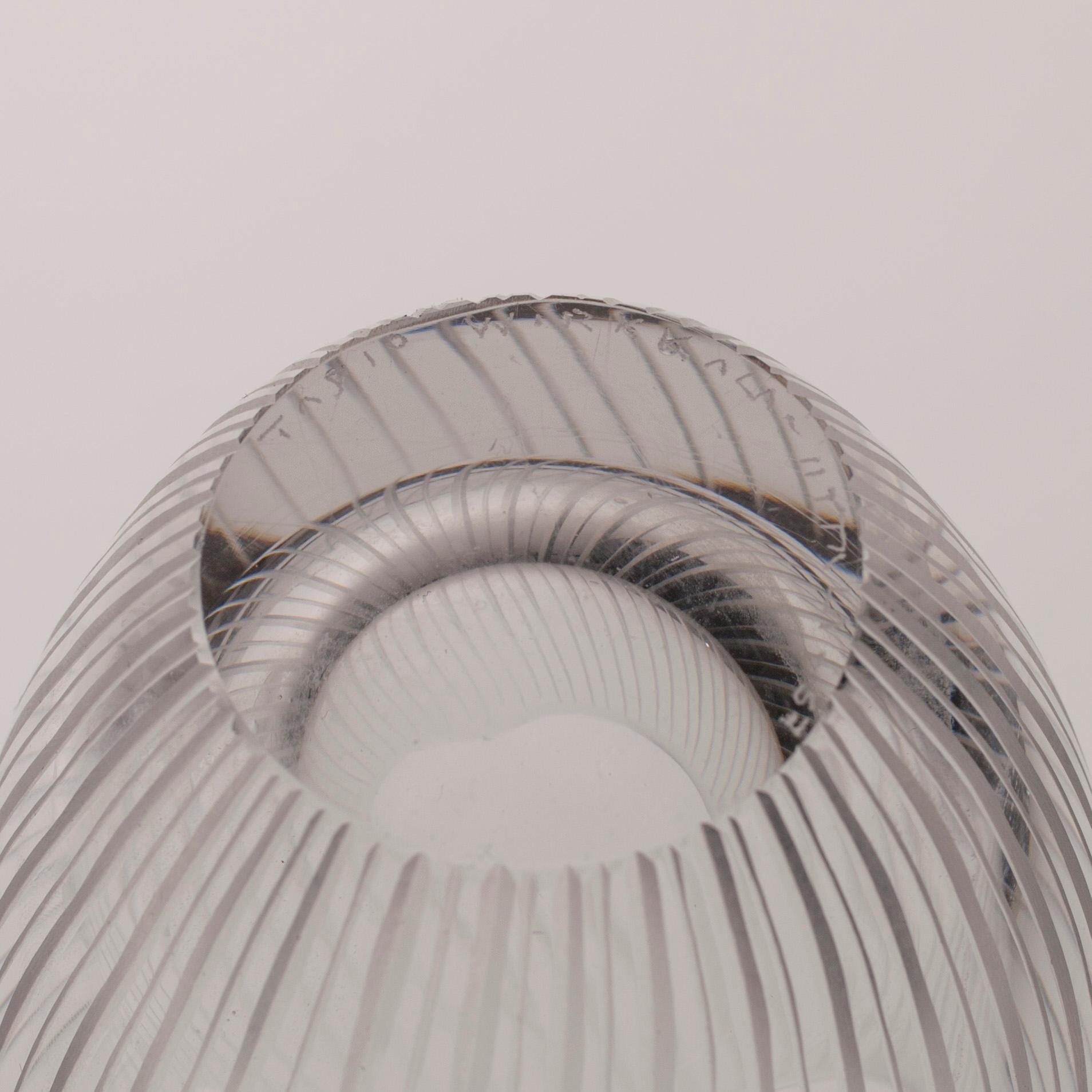 KULHO, 3 kpl, signeeratut Tapio Wirkkala Iittala ja T.Wirkkala Iittala, yksi kulho myös päivätty -57.