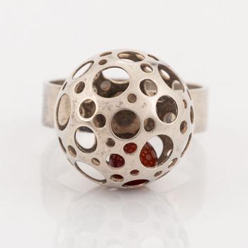 Liisa Vitali, sterling silver and carnelian ball ring.