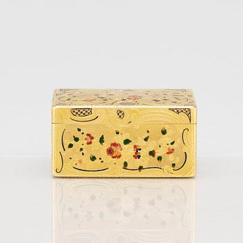 A late 18th century gold and enamel box, possibly Hanau.