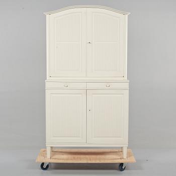 SKÅP, "Herrgården", Carl Malmsten för Bodafors, 1964.