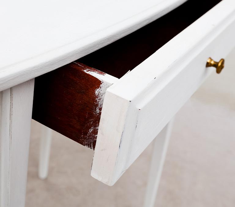 SÄNGBORD, 1 par, 1900-talets mitt.