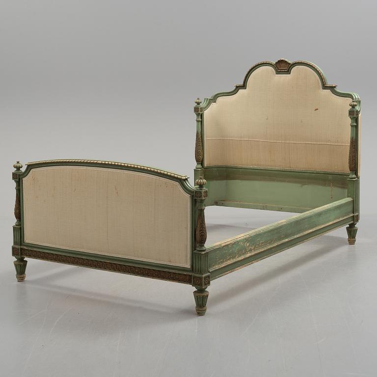 A gustavian style bed, first half of the 20th century.