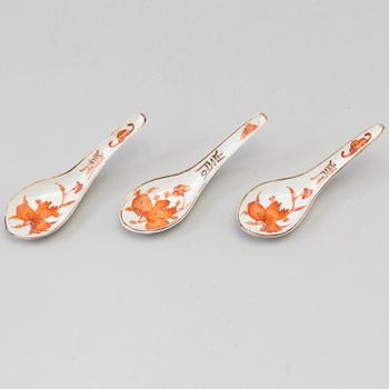 Three chinese ladles, late Qing dynasty, circa 1900.