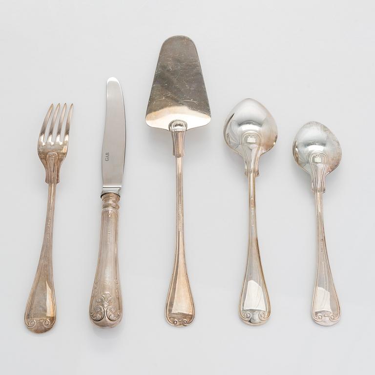 Ruokailuvälineet, 49 osaa, "Gammal Fransk", hopeaa (830), GAB 2004-2005.