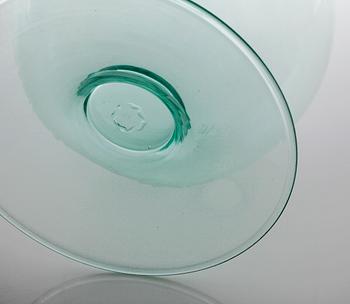 A glass vase, possibly by Napoleone Martinuzzi or Vetorio Zecchin, MVM Cappellin Murano, first half of the 20th century.