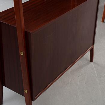 BOKHYLLA, 1900-talets mitt.