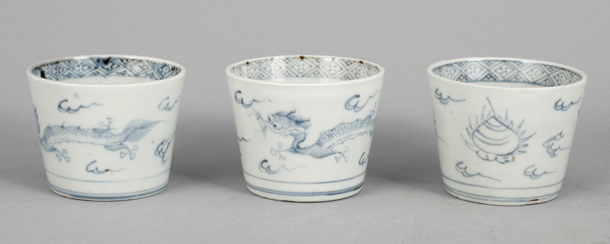 PARTI, porslin, 20 delar, Japan samt Korea. 1800-tal.