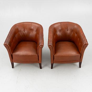 Clubfåtöljer, ett par, 1900-talets andra hälft.