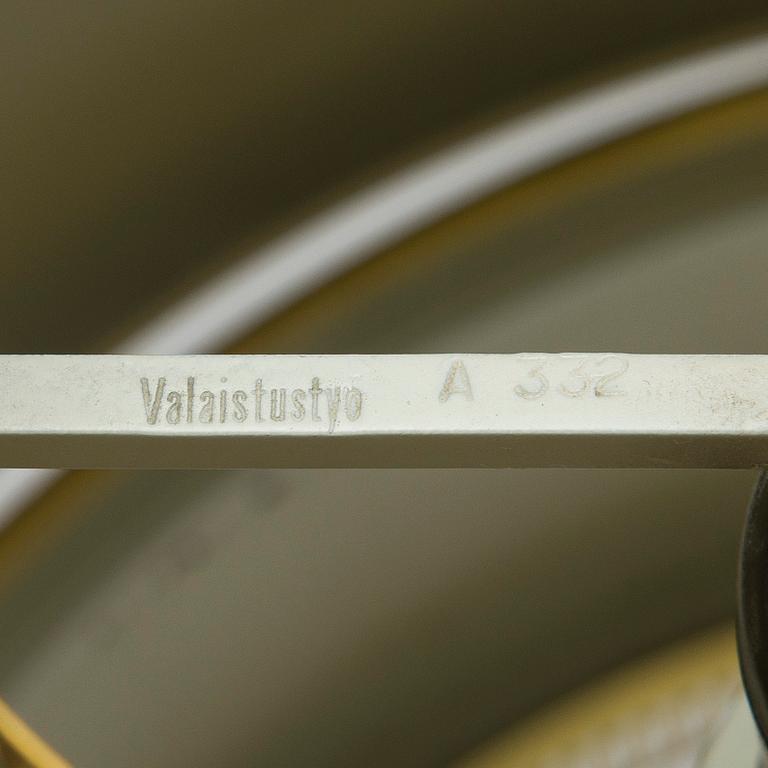 Alvar Aalto, kattovalaisin, malli A332, "Mehiläispesä", Valaistustyö.