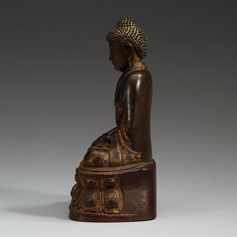 A gilt bronze figure of Buddha Sakyamuni, Ming dynasty (1368-1644).