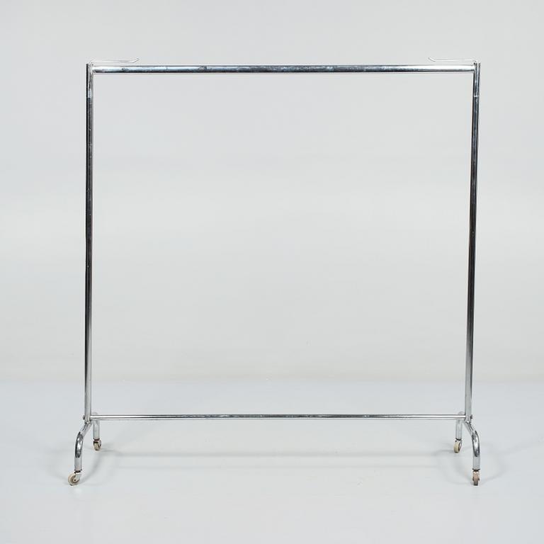 KLÄDHÄNGARE, omkring 1900-talets mitt.