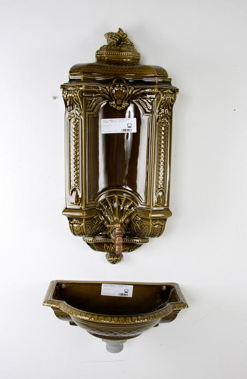 HANDFAT och VATTENCISTERN, keramik, England, 1900-tal.
