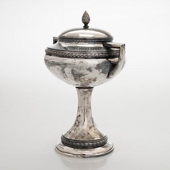 Sockerskål på fot, silver, Finlands Guldsmeds ab, Åbo 1916.