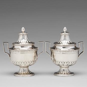 170. A pair of Swedish Gustavian silver sugar-bowls, mark of Wilhelm Smedberg, Karlstad (1777-1810).