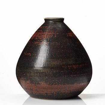 Carl-Harry Stålhane, a unique stoneware vase, Rörstrand, Sweden 1961.