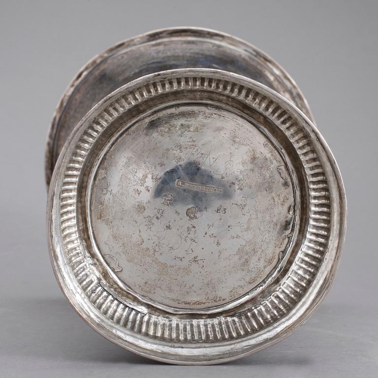 BÄGARE, silver. Arvid Wernström Eksjö, 1811. Vikt ca 415 gram.
