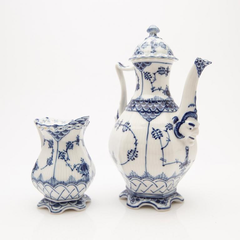 Coffee pot and cream jug, porcelain, "Musselmalet helblond", model 1030 and 1032, Royal Copenhagen, Denmark.