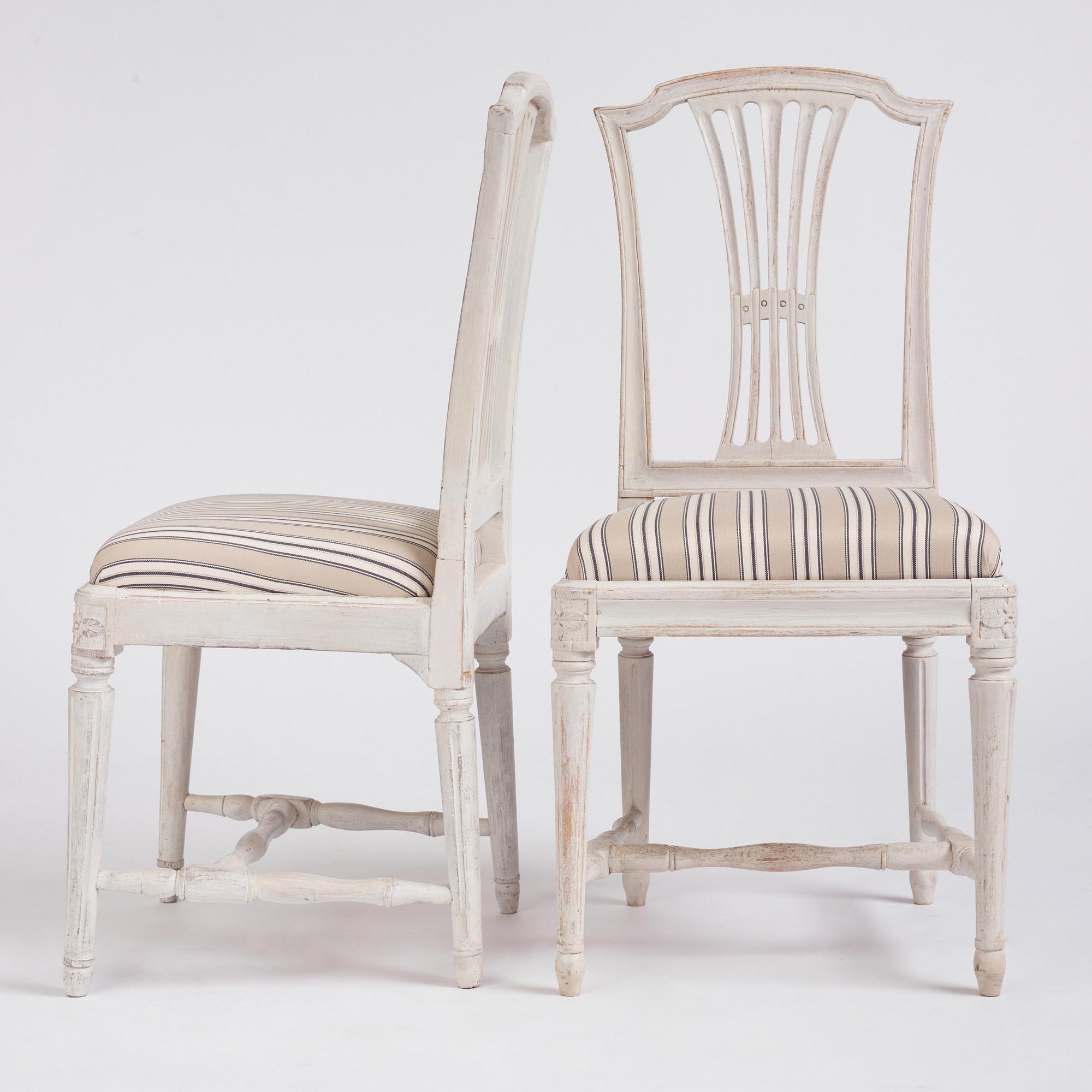 Stolar, 12 stycken, av Johan Hammarström (mästare 1794-1812), Ephraim Ståhl (mästare 1794-1820), Gustavianska.