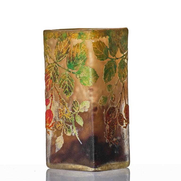 Daum Frères, a set of two Art Nouveau cameo glass vases, Nancy, France.