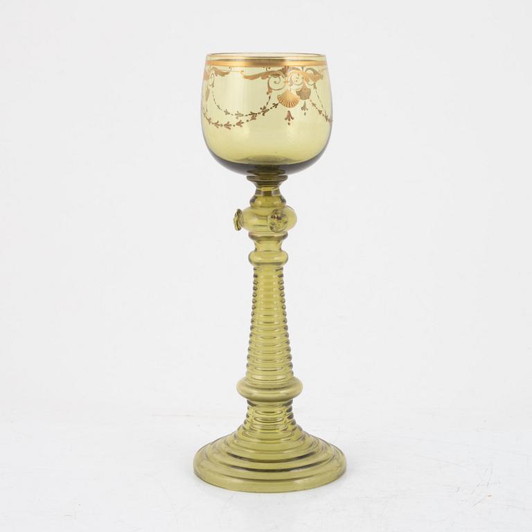 A set of 10 gilded wine glasses, 20th century.