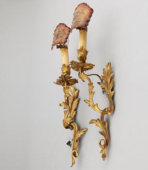 APPLIQUER, för ett ljus, ett par, mässing, Louis XV-stil 1900-tal.