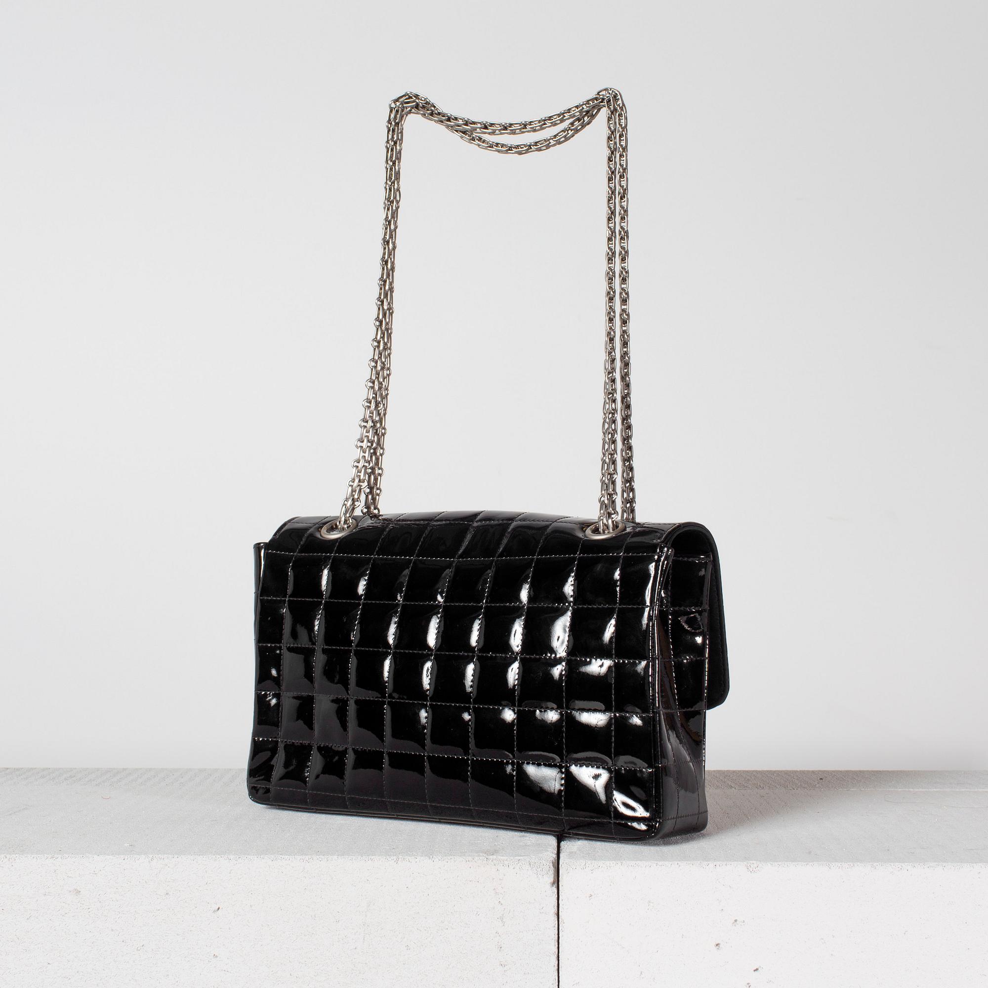 VÄSKA "Flapbag" Chanel.