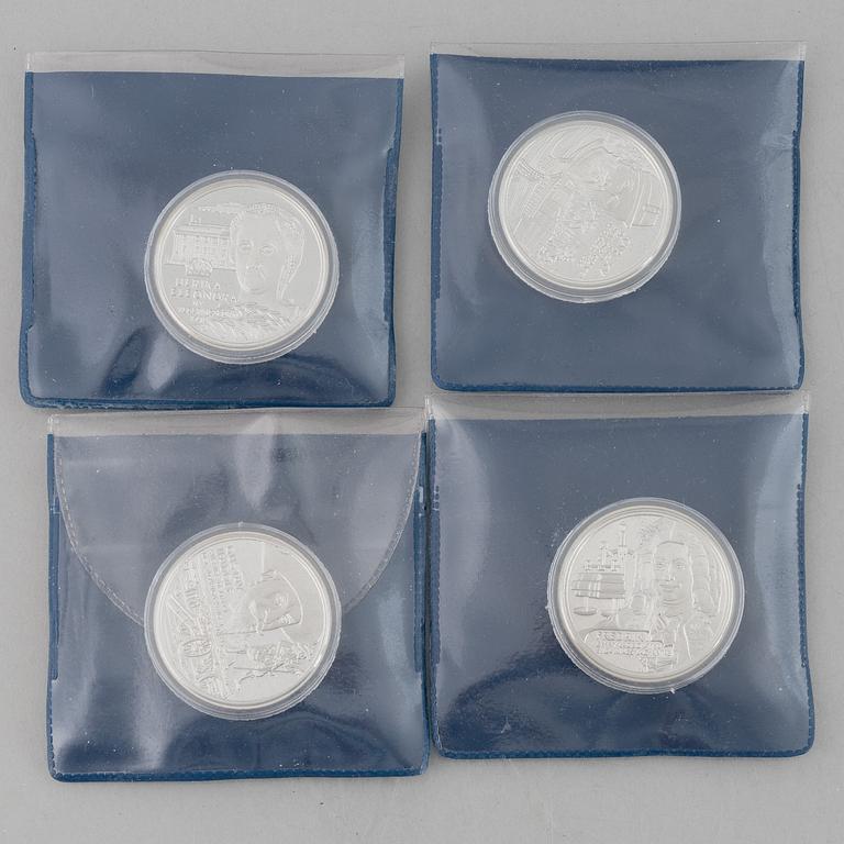 28 silver medals, 'Regents of Sweden'.