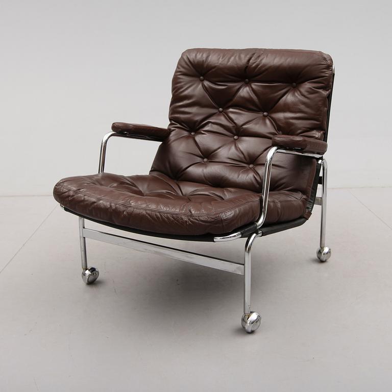 FÅTÖLJ, "Karin", Bruno Mathsson, Dux, 1900-talets andra hälft.