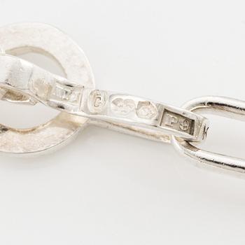 Karl-Ingemar Johansson, a silver necklace and bracelet, Gothenburg 1965.
