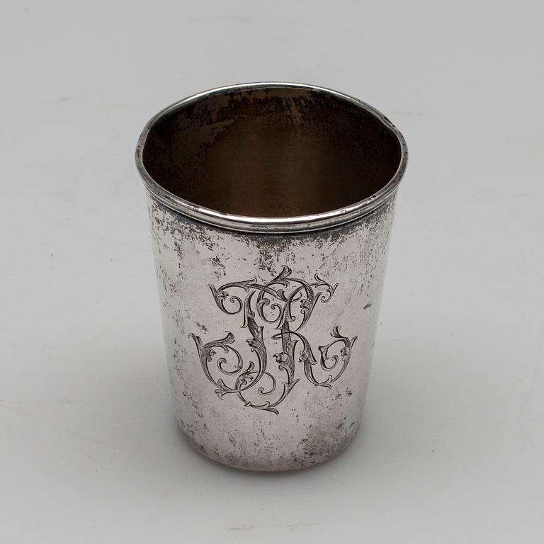 BÄGARE, silver, Morosov, S:t Petersburg 1892. Vikt 94 g.