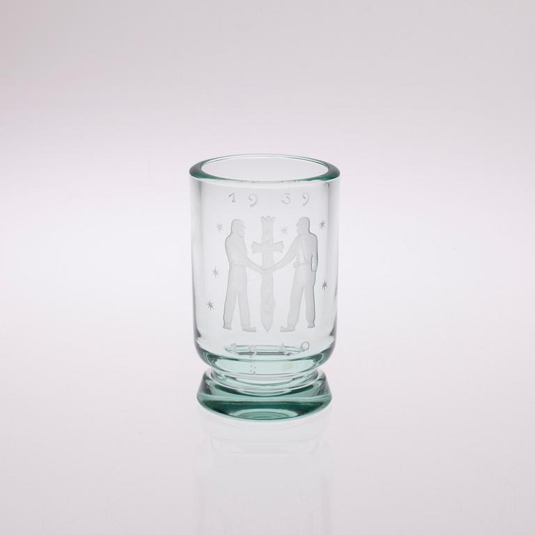 VAS, glas, "Vapenbror" Riihimäki Glasbruk 1940-tal.