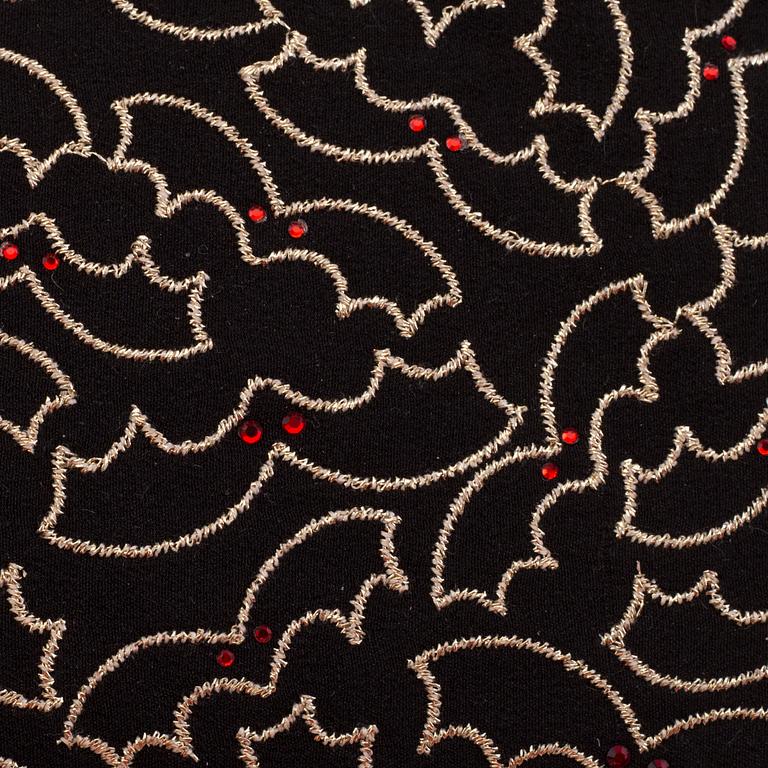 CLUTCH, Charlotte Olympia.