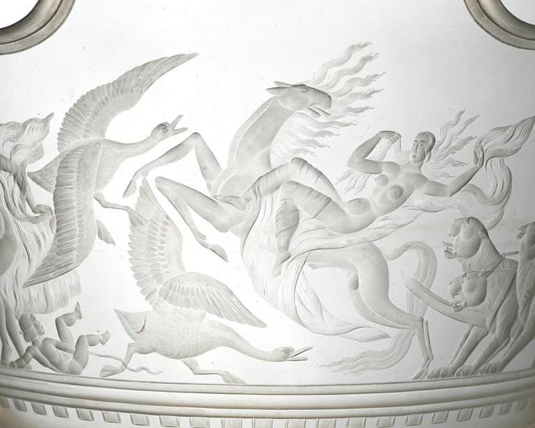 Simon Gate, a Swedish Grace engraved "Bacchus" bowl, Orrefors, Sweden 1926, engraved by Arthur Diessner.